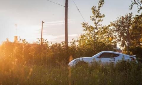 日本国民级跑车GTR，降价后，你会选择吗？