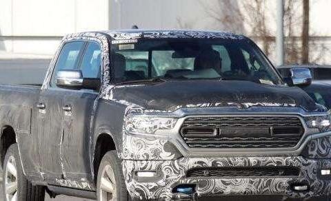 福特F150强劲对手路试谍照曝光