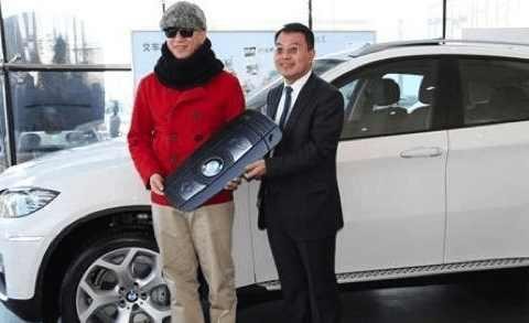 极限挑战男人帮座驾曝光：黄渤居然只开代步车！