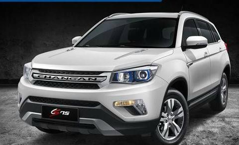 长安CS75改款最大一次外形和内饰的拉皮改变