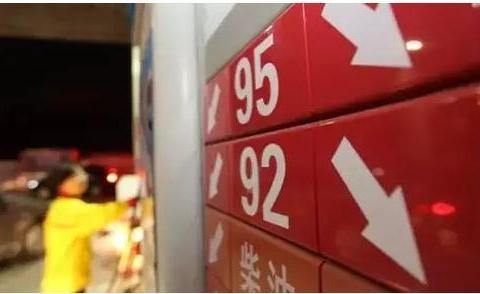 92号和95号汽油到底哪个适合你的车，你加对了吗？