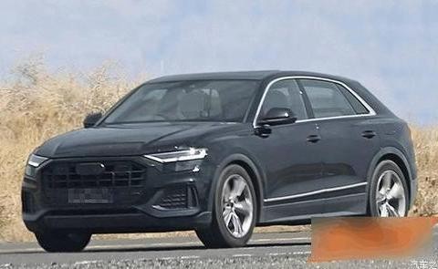 全国首台奥迪 Q8 开始路试 , 轿跑味十足 , 售 80 万力压宝马 X6