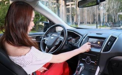 丈母娘都会喜欢的车, 福特锐界狂降3万, 丰田汉兰达要哭了!