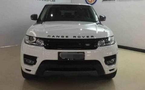 月薪3000乡村女老师，13万买路虎揽胜，开着比奔驰还有面子