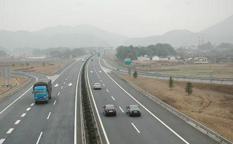 1b3a-fyrswmu3875844.jpg