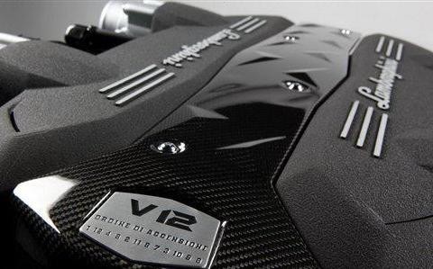 汽车发动机买几缸的最好？说实在的，有钱最好！