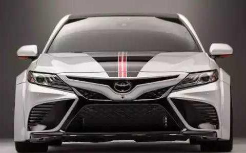 丰田迷见到会尖叫凯美瑞, 国内大多数人没见过！