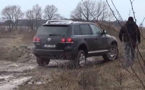 平民用车，3.0T+全时四驱，跟卡宴同平台，奥迪Q7要凉透了!