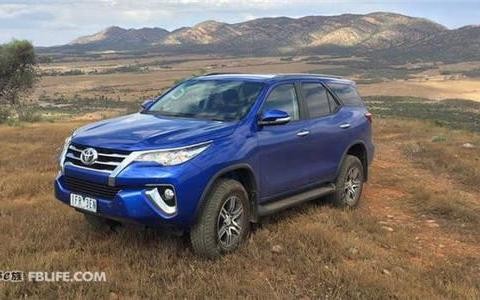 丰田奔跑者天津平行进口港口直销22.8低售