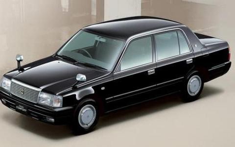 这款车卖了22年突然停产，数据普通却在日本卖价高达250万日元