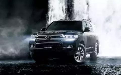 五菱都能秒杀路虎、保时捷！这些平民品牌SUV才是真正越野王