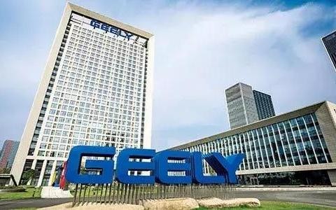 18款博越来了显示屏更大 配置增多 哈弗H6地位恐不保