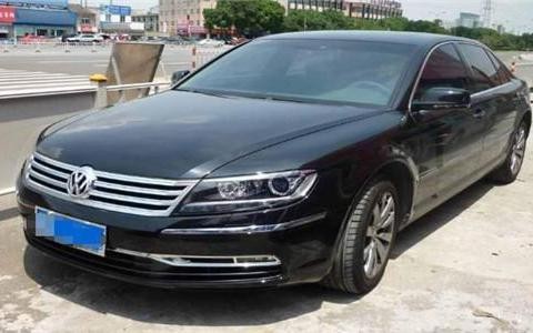 河北第一个辉昂车主试驾后感叹——这辆大众要比宝马奥迪好开