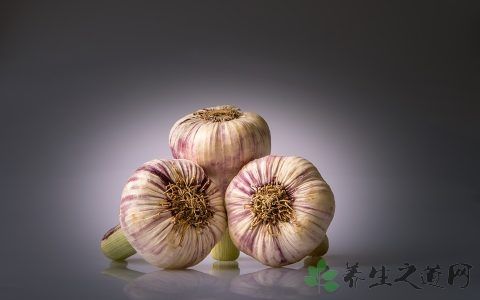 老人突然头晕呕吐是怎么回事