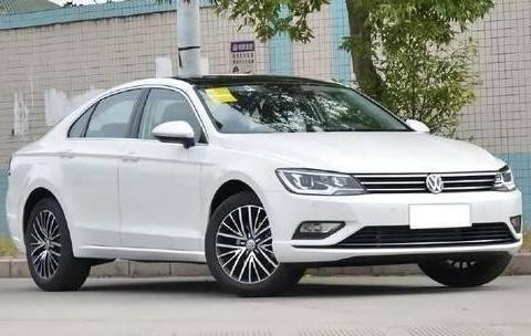 大众最良心的轿车，2.0T配独立悬架，内饰好，油耗低，完胜朗逸