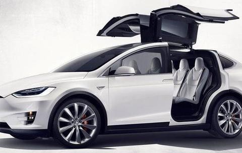 谁说现在没有未来汽车？无人驾驶，纯电力续航的汽车，舅扶你