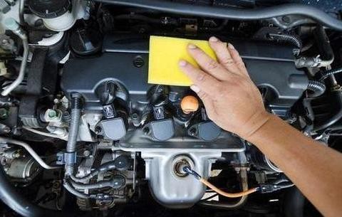 汽车这几个部位需要经常清洗, 很容易就变脏了