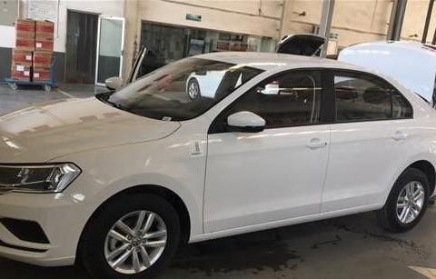 垃圾“销量王”，提车10天就趴窝，4S店：发动机卡死！