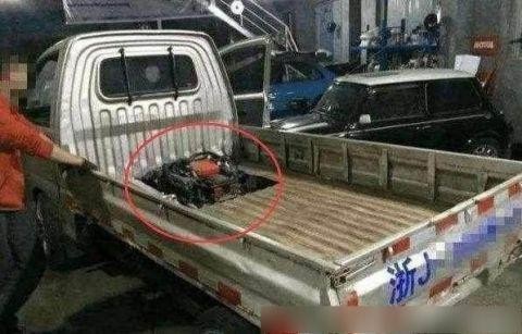 高手! 佩服! 小伙子花4万改造五菱, 造出了600万“兰博基尼”