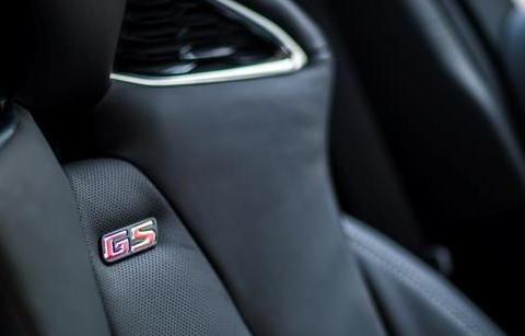 鱼和熊掌都可兼得 深度体验全新一代君威GS一体式运动座椅