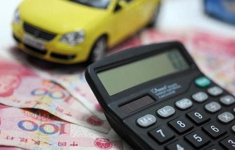 汽车购置税到期，小编要换车大家帮忙选，这四款车好纠结