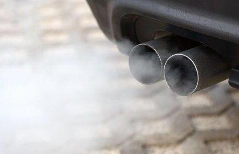 汽车打不着火？检查一下这个部位就能解决，不用送修