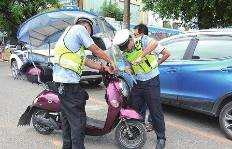 电动车再也不能“肆意妄为”，新规实施，你的电动车或将强制报废