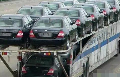 卡友福利！联合卡车将推出中置轴轿运，“飞机板”终于被禁！