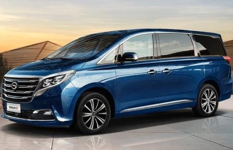 老江湖GL8地位难保？ 传祺GM8到店实拍