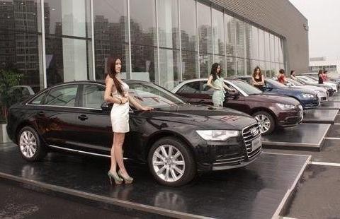 奥迪A6L卖出白菜价, 优惠近10万, 网友表示跑婚车都能挣回本