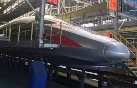 厉害了word复兴号, 厉害了word国产旗舰SUV!