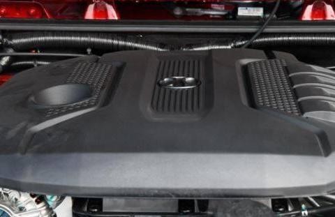 国产奔驰G级谍照曝光！2.3T最大马力250 尺寸升级 11万还买霸道？