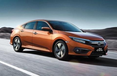 车主口中虐超跑，妹子眼中是根草，这些10万神车尴尬了？