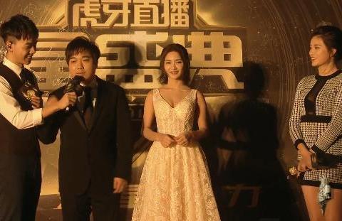 韦神,蛇哥集体向斗鱼讨薪,更爆出背后内幕:为某人洗白?