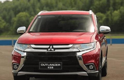 18万预算选日产奇骏还是欧蓝德