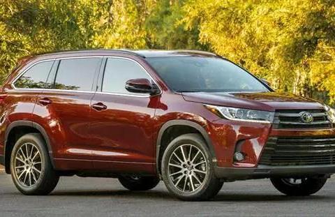 谁是大七座首选 18款丰田汉兰达还是大众途昂？