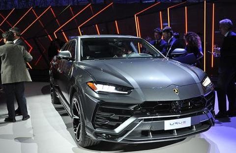 世界最快SUV兰博基尼Urus明日国内首发土豪们的车库还放的下吗