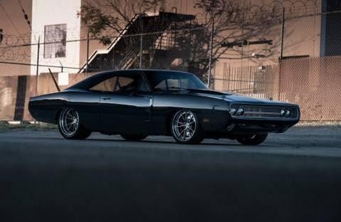 当肌肉车对上超跑的脾气 1970款道奇Charger改装