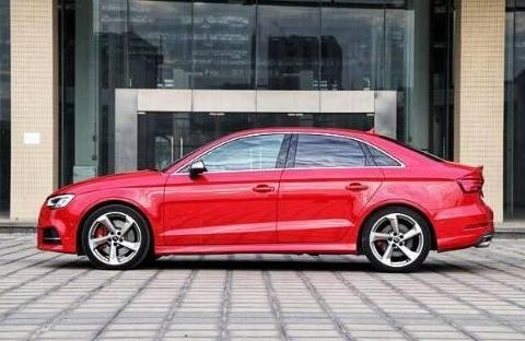 奥迪A3大变身, 展现S3霸气的一面