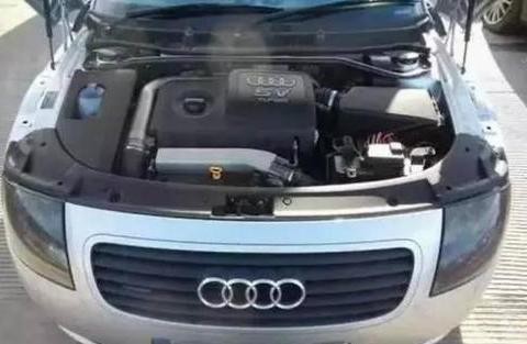 奥迪车主从未去4s店做保养，熄火后无法启动，一检查直接懵了