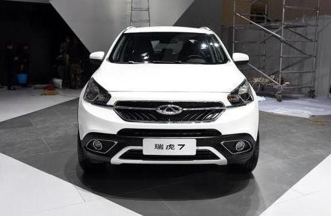 朋友说这款车和哈弗H6相比很差，驾驶过后直接闭嘴不说话