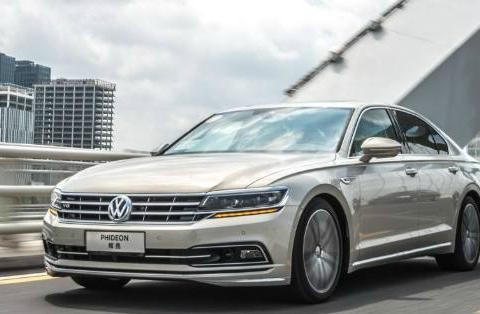 这辆高性价比的大众车，有着A6的平台和迈腾的价格