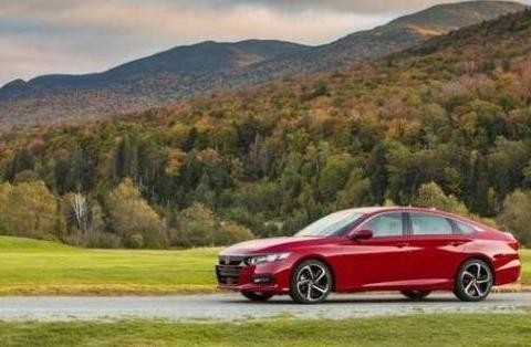 全新第十代雅阁亮相，首款轿车采用10AT变速箱