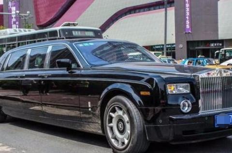 限量版劳斯莱斯，一辆出现在辽宁，一辆卖3年亏800万没卖出