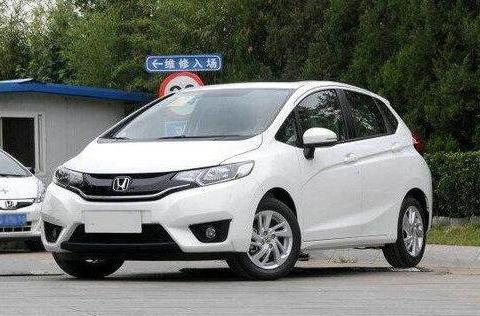 本田这次亲民了，新车比H6还便宜，油耗3毛，7万起还买啥宝骏510