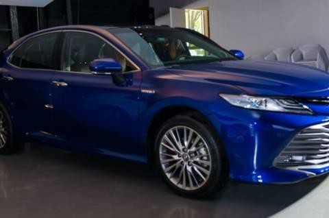 第八代凯美瑞，与其说是换代，不如说是涅槃！