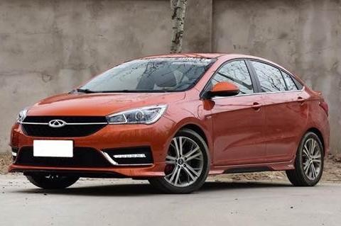 奇瑞艾瑞泽5手动领潮版和现代瑞纳手动焕新版，哪款更好点？