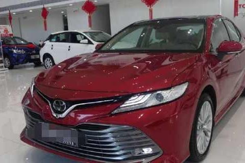 18款迈腾的最强对手，全新一代凯美瑞即将上市，谁与争锋？