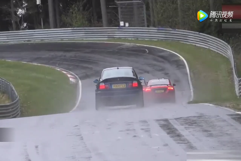 老司机就是牛，开辆宝马M3上纽北疯狂玩漂移