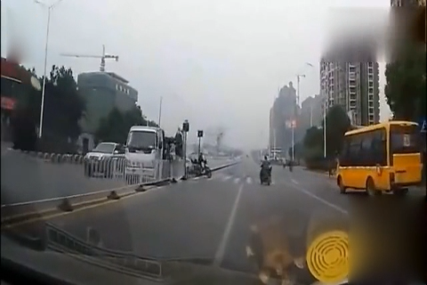 这种电动车, 请你赶快离开中国! 立刻马上!
